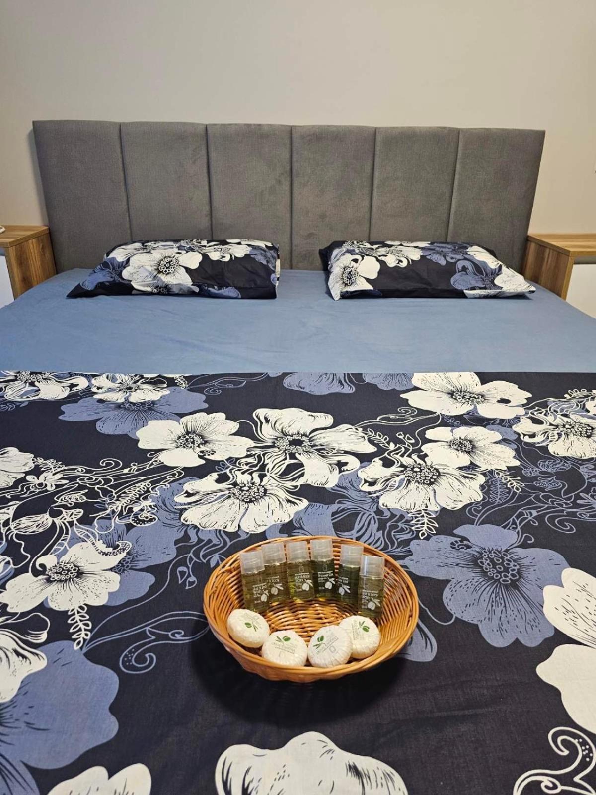 Apartment Bohemi With Free Parking 布尔加斯 外观 照片