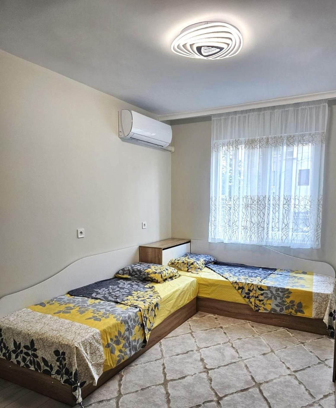 Apartment Bohemi With Free Parking 布尔加斯 外观 照片